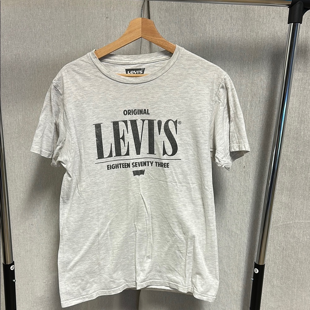 Levi's Gray Short Sleeve Tee Classic Crew Neck